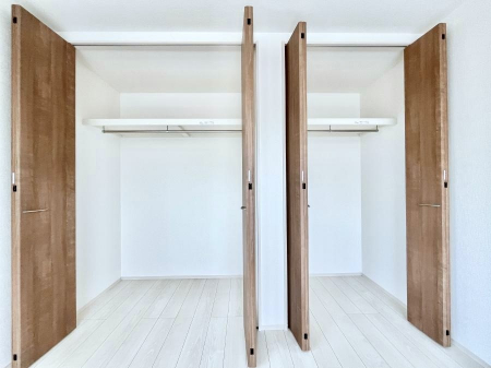 [@m̃N[[bgBŝŌ̈ߗނ܂܂B