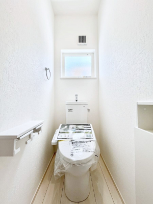 gC@gC1K2KꂼɔzuĂĂƂĂ֗łB 