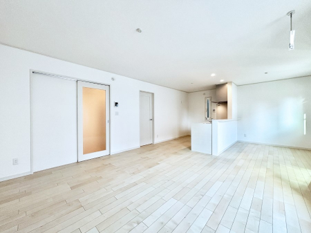 rO@ǂɂĂƑ̂ȂR~jP[VrOB 