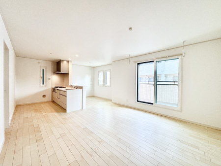 rO@17.6̂kcj͉Ƒ݂Ȃ̉KԁIƑ̂Ȃ厖ȃXy[XłB 