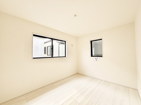 ���̑����ρ@�S����2�ʍ̌����N���[�[�b�g�t���ł�