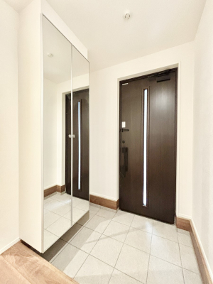 ���ց@�Ƒ��̋A��₨�q�l�������������}���錺��    