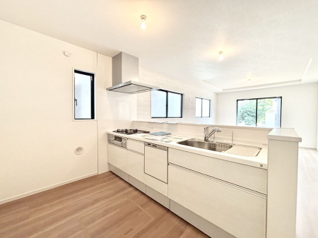 Lb`@Ƃ肠Lb`ł͂ƑƊył܂B