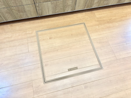 ̑ρ@[tIpiEpi̎[ɂ劈B