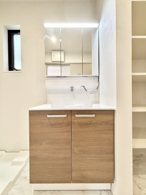 ʑEʏ@傫₷OʋŐʑ́AgȂ݃`FbN┧̂ɂ߂łB 