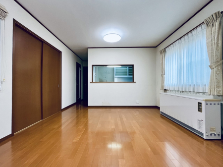 rO@Ƒ̓₩Șbŕ܂閾邢rO  