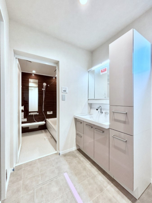 ���ʑ�E���ʏ��@�傫�����₷���O�ʋ��Ő�����������ʑ�́A�g�����Ȃ݃`�F�b�N�┧�̂������ɂ������߂ł��B 