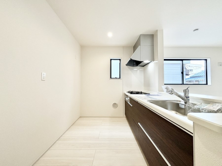 Lb`@u₩ȕʂ蔲Lb`B̂Ŗ邭Cɂ𗧂܂B@