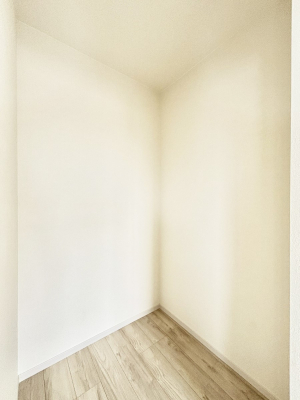 ̑@EH[NCN[[bg̊pŐԃXbL  