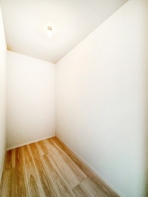 ̑@Gߕ̈ߗނXbL[łEH[NCN[[bg