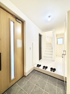 ց@KXXbg̓փhAɌ͂Ă܂