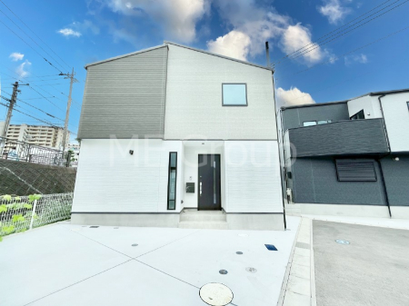 nOώʐ^@㎿ӂOσfUCB͂̏Z܂B 