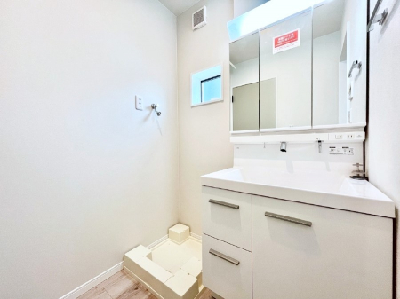 ʑEʏ@傫₷OʋŐʑ́AgȂ݃`FbN┧̂ɂ߂łB 