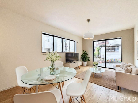 rO@Ƒ̓₩Șbŕ܂閾邢rO  ƋCGł