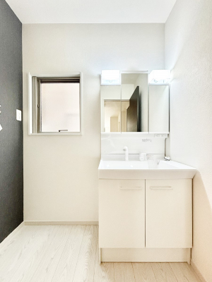 ʑEʏ@傫₷OʋŐʑ́AgȂ݃`FbN┧̂ɂ߂łB 