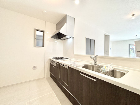 Lb`@Ƃ肠Lb`ł͂ƑƊył܂B