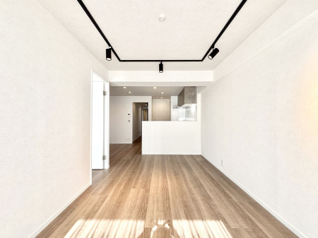 rO@Ƒ̓₩Șbŕ܂閾邢rO  