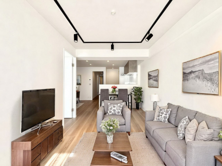 rO@͋Ĉkcj͉Ƒ݂Ȃ̉Kԁ@ƋCGł