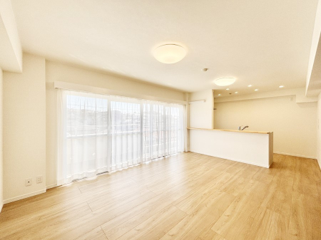 rO@Ƒ̓₩Șbŕ܂閾邢rO