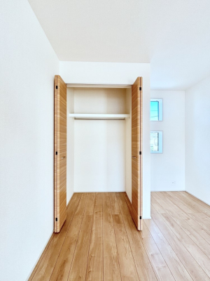 [@m̃N[[bgBŝŌ̈ߗނ܂܂B