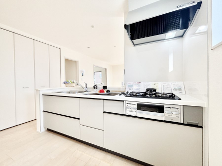 Lb`@Ƃ肠Lb`ł͂ƑƊył܂B