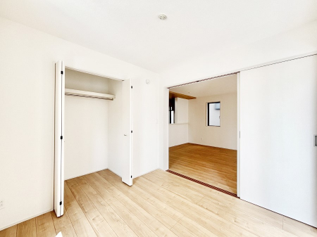 ̑ρ@rOאڂ̗m͌ƂĂpł܂  