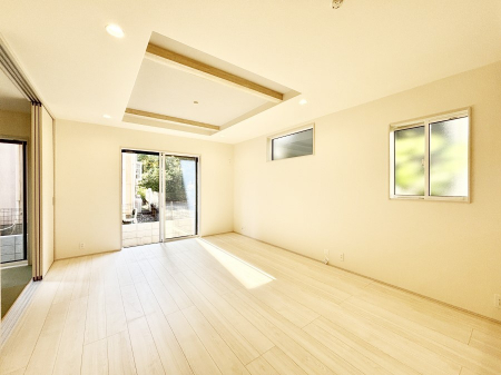 rO@傫ȑ炽Ղ̗zƕ郊rO