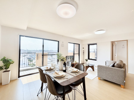 ̑ρ@傫ȑ炽Ղ̗zƕ郊rO  