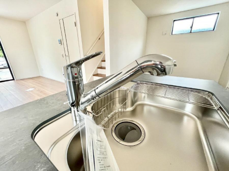 ̑ρ@łȂB̐ŐƏ򐅂gB