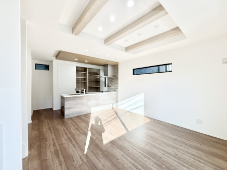 rO@Ƒ̓₩Șbŕ܂閾邢rO