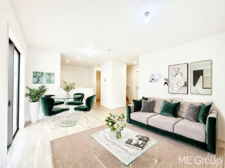 rO@͋Ĉkcj͉Ƒ݂Ȃ̉Kԁ@ƋCGł