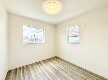 ���̑����ρ@2�ʍ̌����m�ۂ������邢��ԁB�Ƒ��݂�Ȃ����K�ȕ�炵����������݌v�ł��B