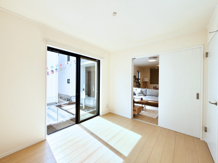 ̑ρ@rOׂ̗ɂmBJčLp邱Ƃ\łB