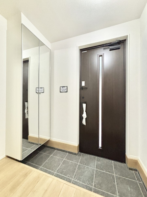 ց@~[tV[Y{bNX͂oO̐gȂ݃`FbNɕ֗