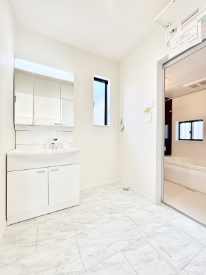 ���̑��@�L�X�Ƃ�Ƃ�̂��郉���h���[�X�y�[�X