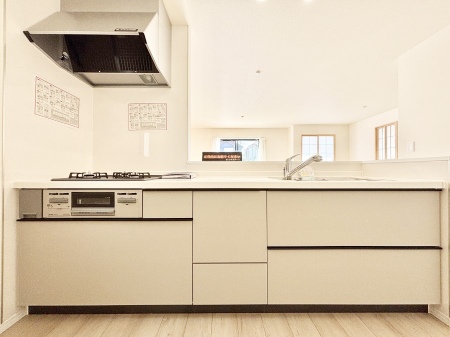 �L�b�`���@�������������I�ɁA�y�����I�V�X�e���L�b�`��