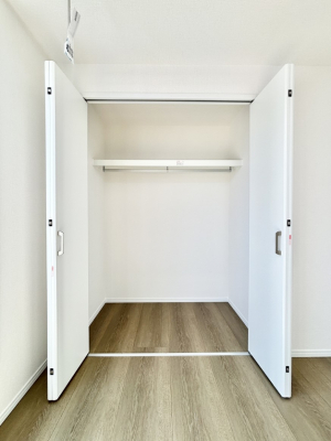 [@m̃N[[bgBŝŌ̈ߗނ܂܂B