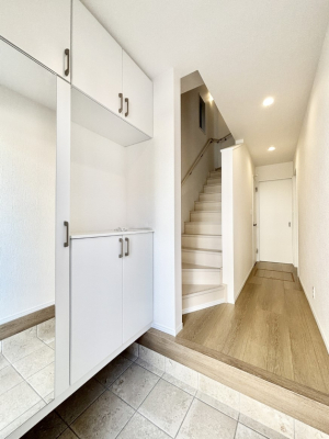 ց@~[tV[Y{bNX͂oO̐gȂ݃`FbNɕ֗