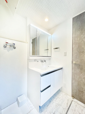 ̑@Ƃ̐ʃXy[XŒ̐gxxNN  