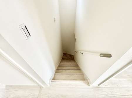 ̑@Ki͎肷tȂ̂ŏȂq܂₲̕Sł  