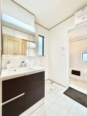 ���̑��@���������Ă���̂Ŏ��C�̑����ꏊ�ł����C���\���s���܂��B�����̐g�x�x���C�����ǂ��I