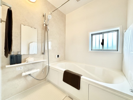 �����@����̔�����₷��؂ȃo�X�^�C���B�������Ƃ����C���y����Ŕ����Ƃ肽���ł��ˁI  