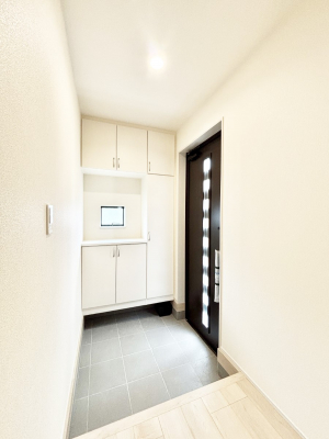 ց@ʔ͂Ƒ̎ʐ^G߂̃CeAŏIƂĉoł܂