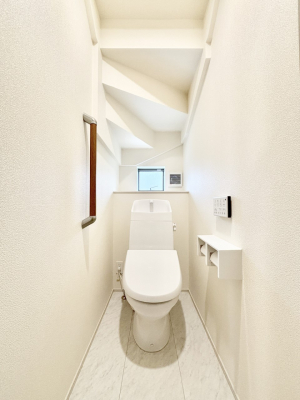 gC@gC͈ŜQӏĨo^o^SłB 