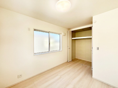 �q�������@�q�������ɂ��������߂Ȏ��[�X�y�[�X�����Ղ�̋���