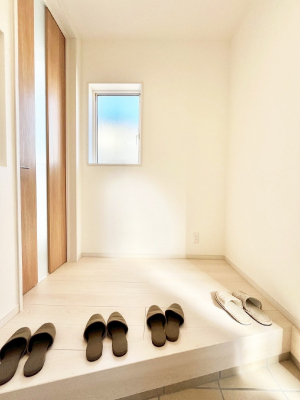 ���ց@�Ƒ��̋A��₨�q�l�������������}���錺��  