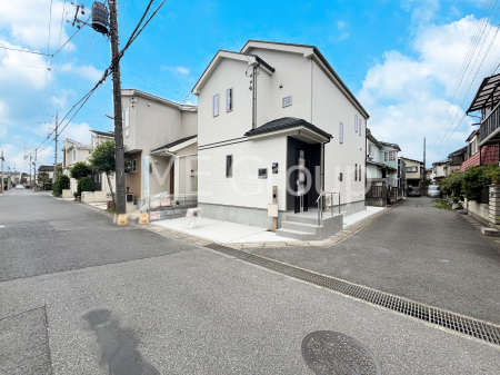 ���n�O�ώʐ^�@�Ŋ��w�͓�����c���u�L�t�v�w�B�����̒ʋΒʊw�ɕ֗��ȓk��12���B