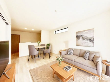 ���r���O�@�������������͋C�̂k�c�j�͉Ƒ��݂�Ȃ̉��K��ԁ��Ƌ��CG�ł�