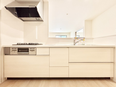 �L�b�`���@�������������I�ɁA�y�����I�V�X�e���L�b�`��