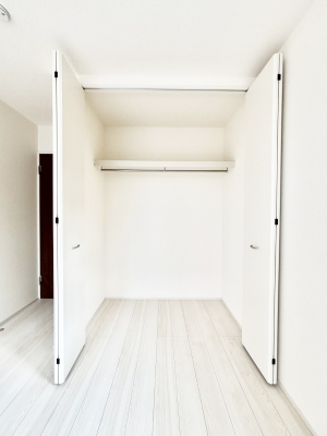 ���[�@�S�����N���[�[�b�g�t��